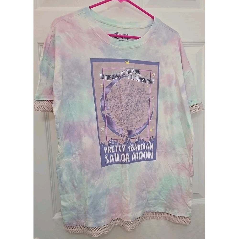 Sailor Moon Shirt  Women's Size SM Pretty Guardian